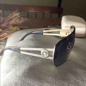 versace sunglasses nordstrom rack